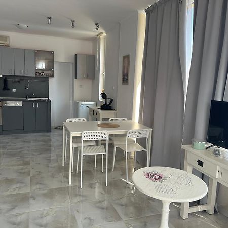 Oazis Sea View Apartment Ravda Buitenkant foto